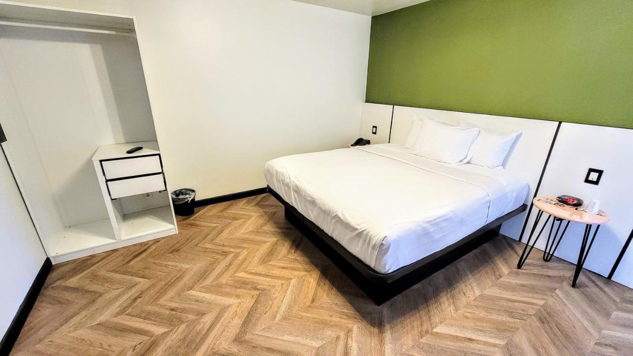 Hotel The Bell Vista Burbank Zewnętrze zdjęcie